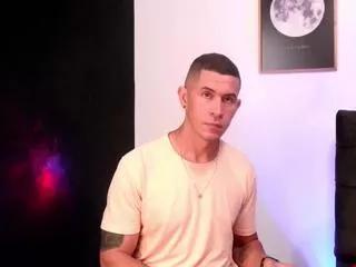 david_fetish on Flirt4Free 