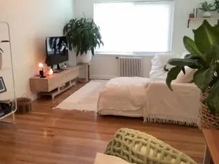 Offline dylan_knight on Flirt4Free