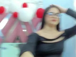 emma_gomezz on Flirt4Free 