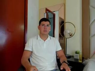 Offline lenoard_dupont on Flirt4Free