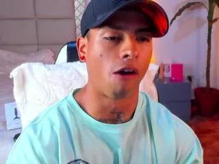 maxwell_torres on Flirt4Free 