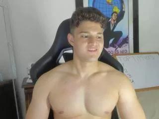 oliver_whitee on Flirt4Free 