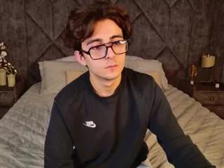 robert_stonks on Flirt4Free 