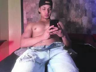 ryan_greys on Flirt4Free 