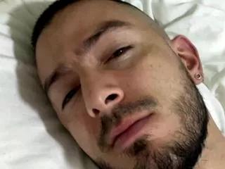 young_hemp on Flirt4Free 