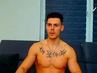 zeb_madison on Flirt4Free 