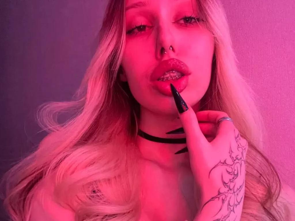 VeronaHarding on LiveJasmin 