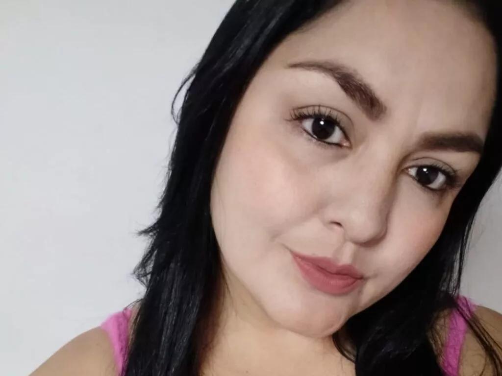 VictoriaVenegaz on LiveJasmin 