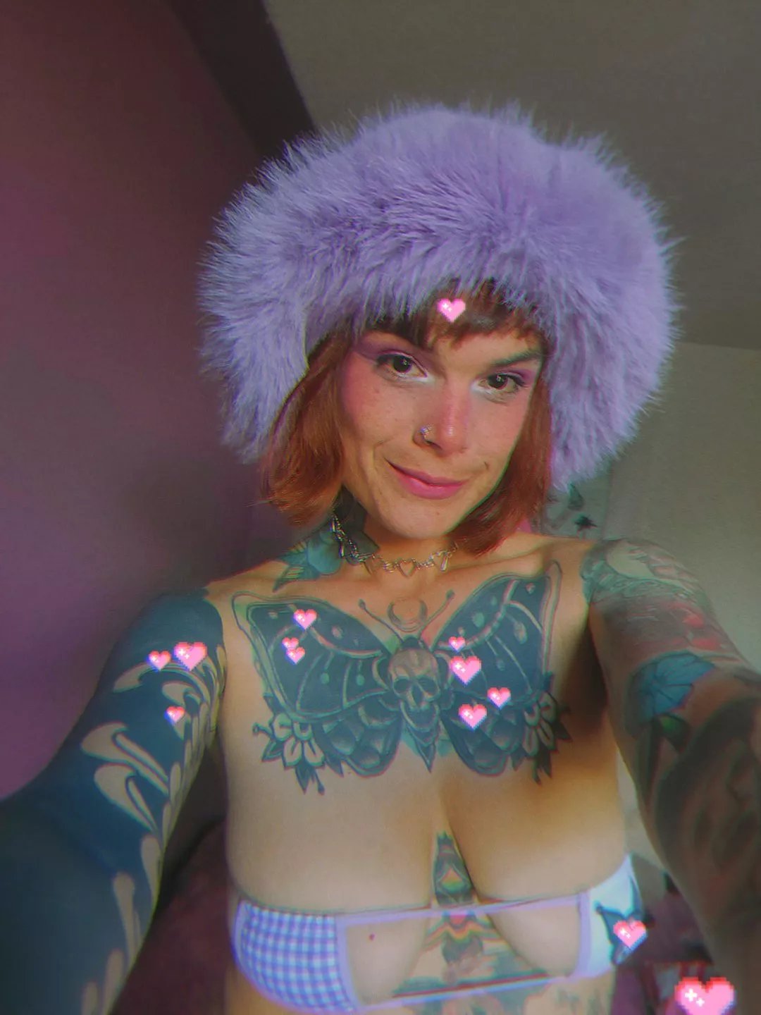 Offline AlessaMoth on Streamate