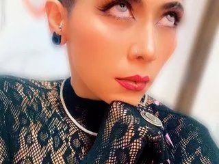 Offline AmbeerLie on Streamate