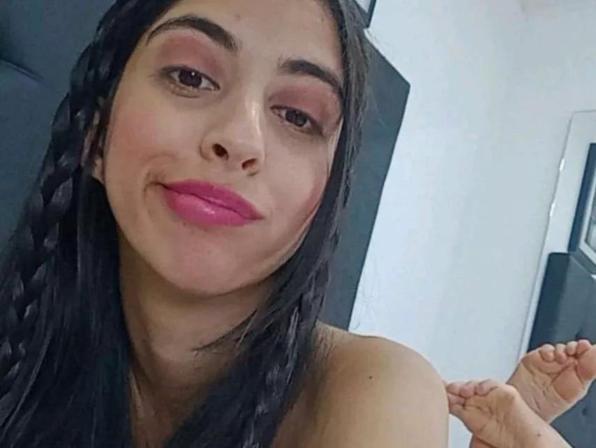 AnnaAlvarezz on Streamate 