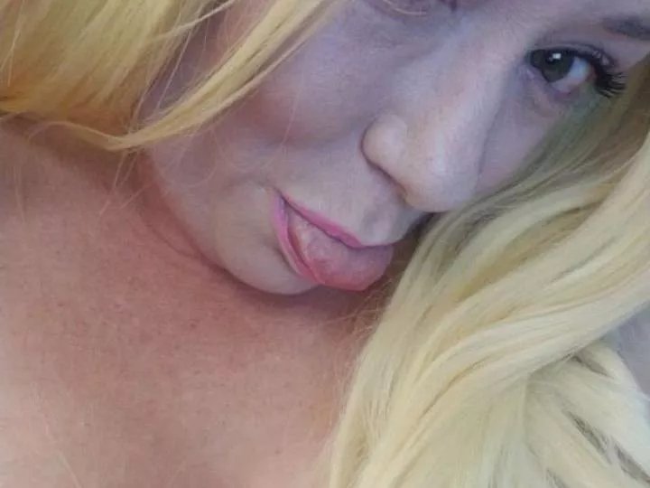 Offline brookeride on Streamate