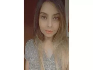 Offline Elensweet111 on Streamate