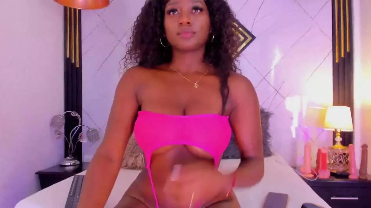 AdharaHillss on Streamray 