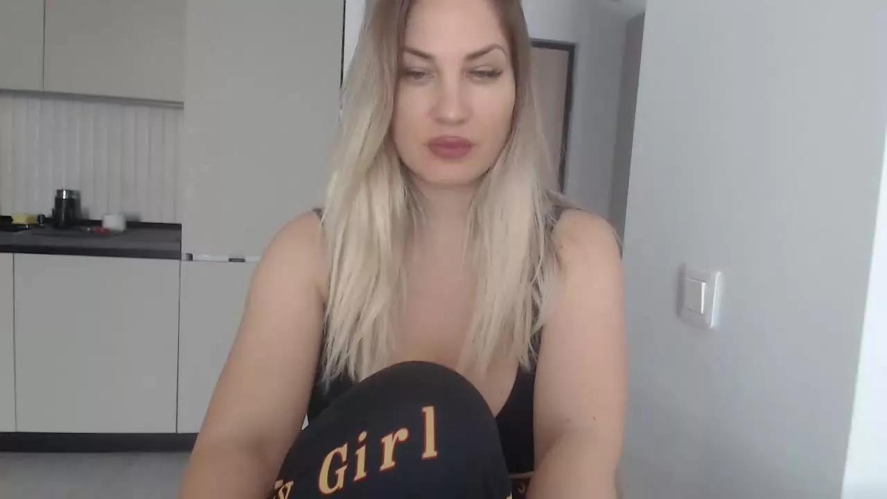 Allysahot0 on Streamray 