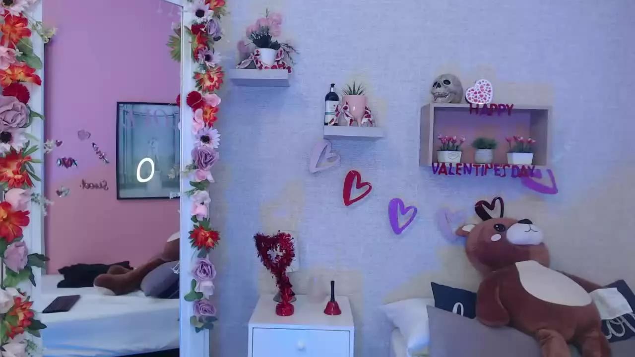 AniaHarris on Streamray 