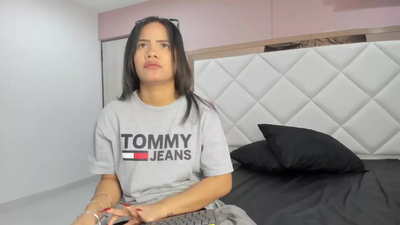 CelineBennett on Streamray 