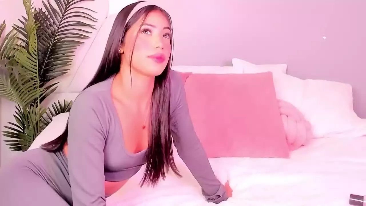 Offline ChannelBrown on Streamray