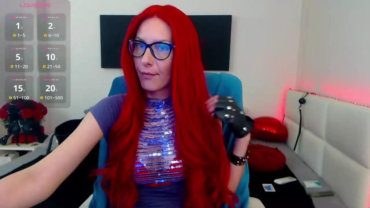 EvelynQueen on Streamray 