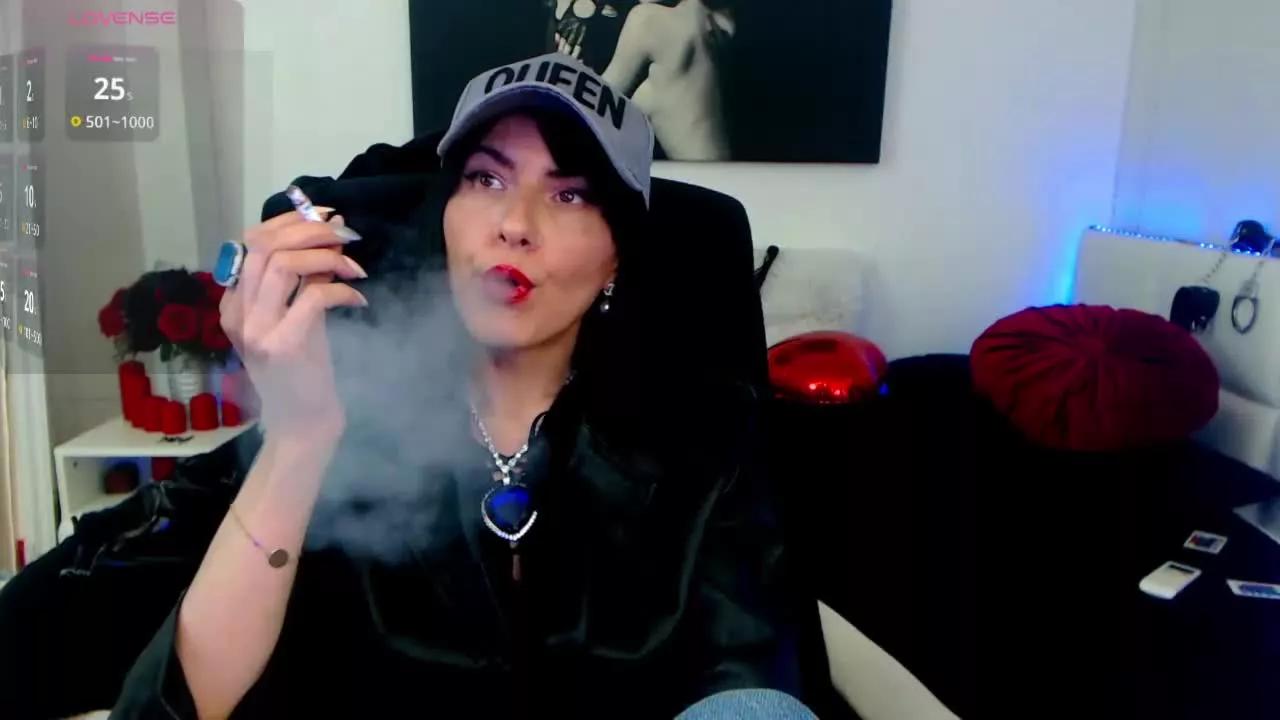 EvelynQueen on Streamray 
