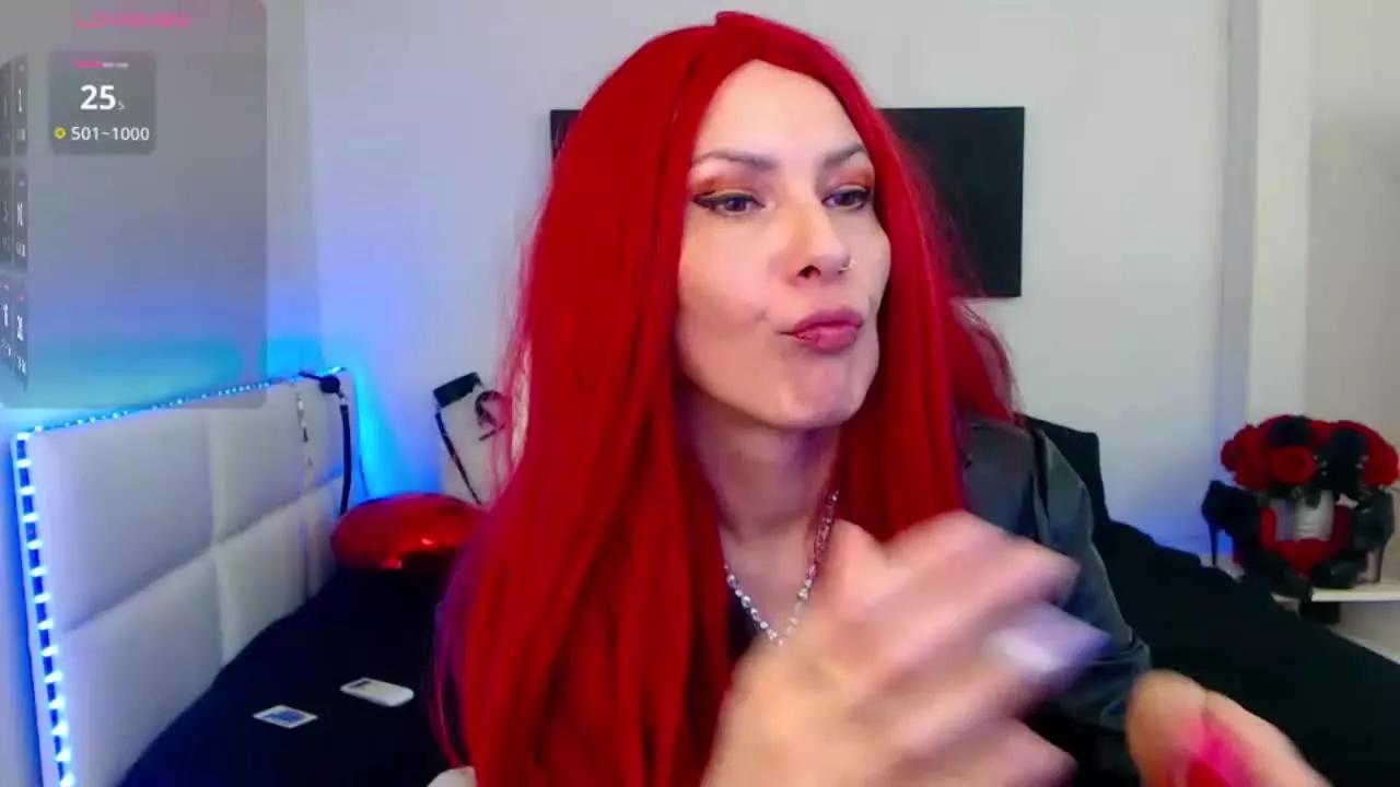 EvelynQueen on Streamray 