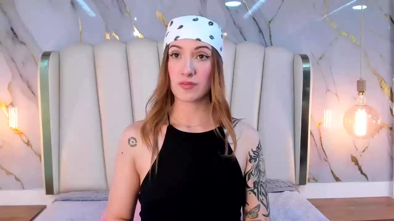 Hannah_Lane on Streamray 