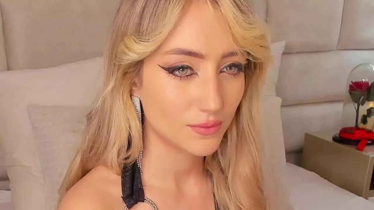 IsabelaCarter on Streamray 