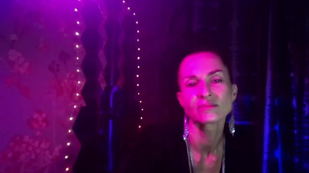 KristinAmazing on Streamray 