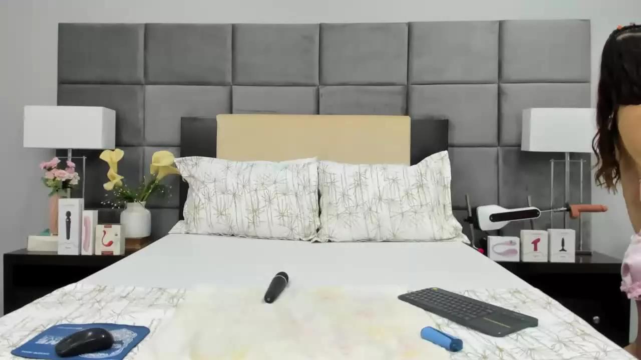 MaisyWarner on Streamray 