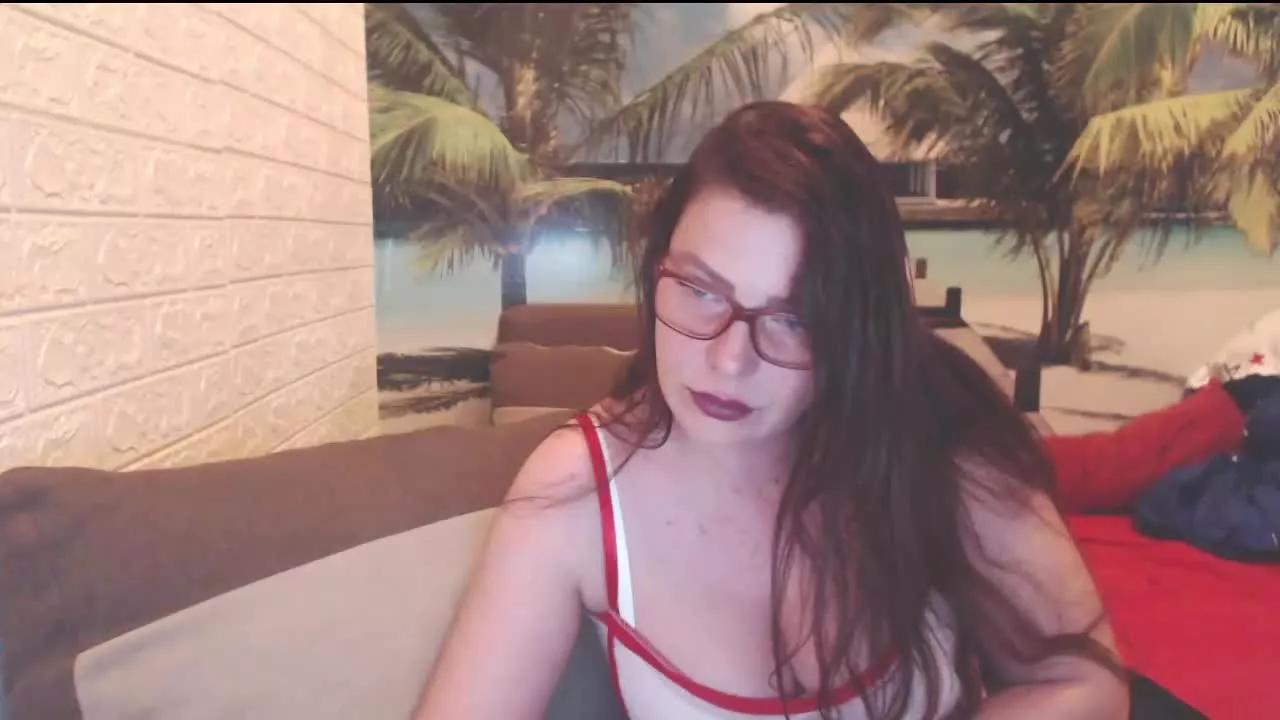Queen_Natasha on Streamray 