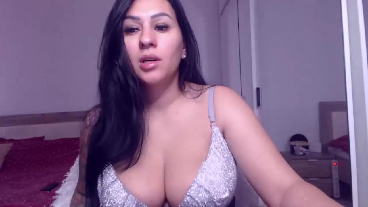 RachelVegass on Streamray 