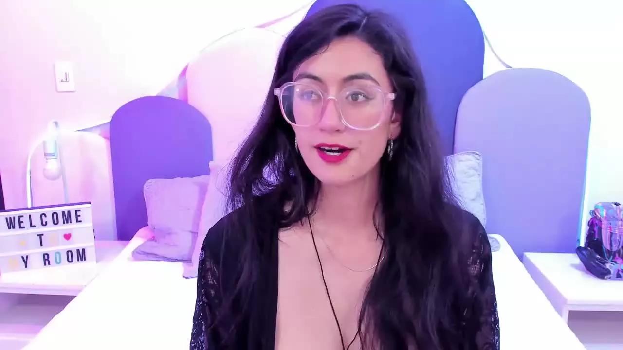 SophieGomez21 on Streamray 