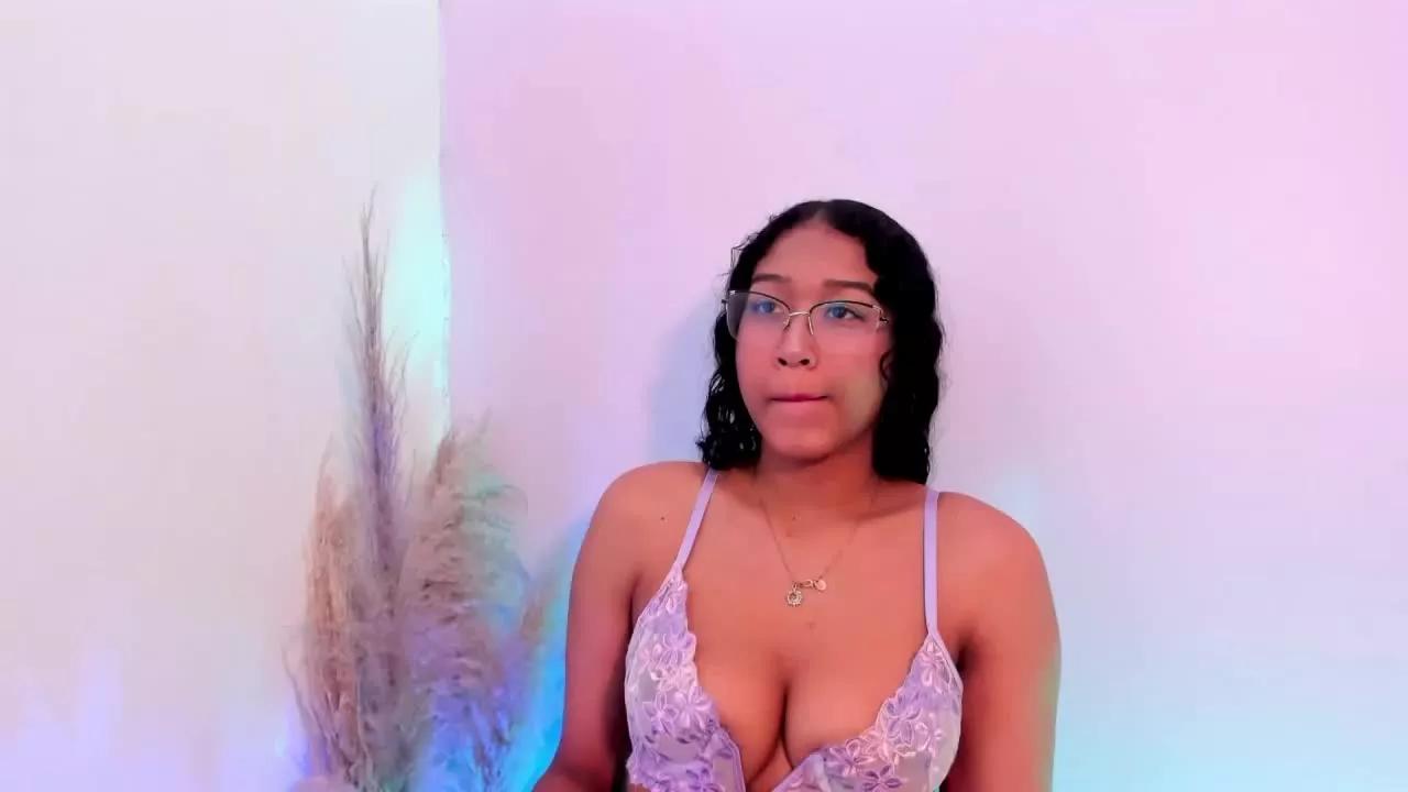 Tamaralorens on Streamray 