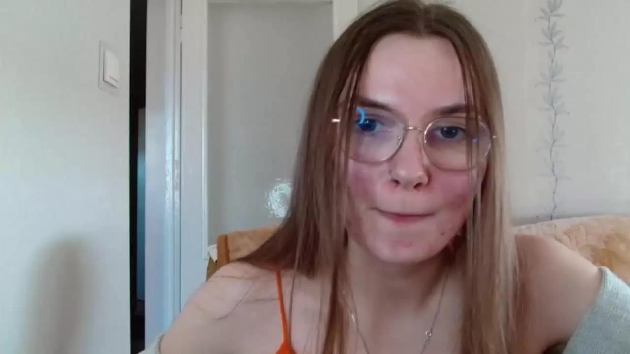 tastyELLYY on Streamray 