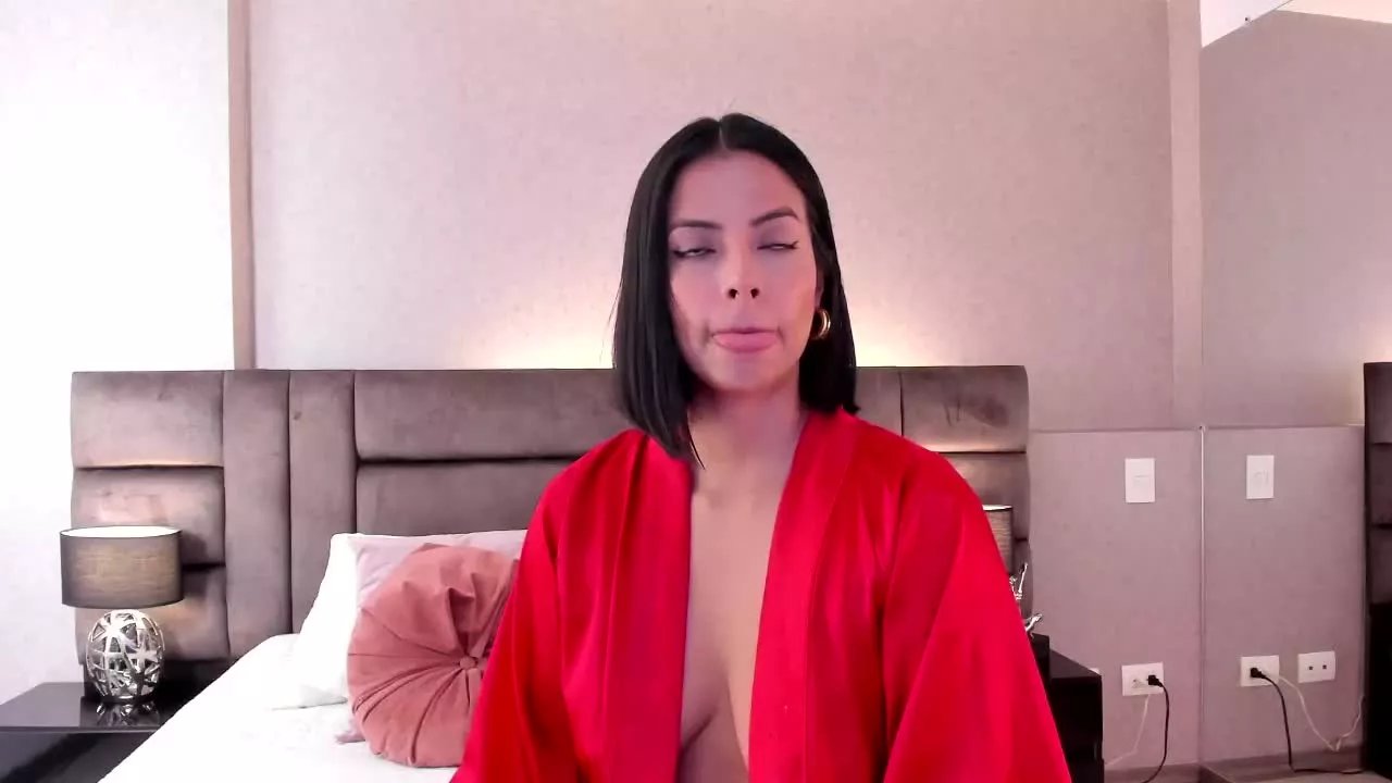 Offline valeryferrera on Streamray