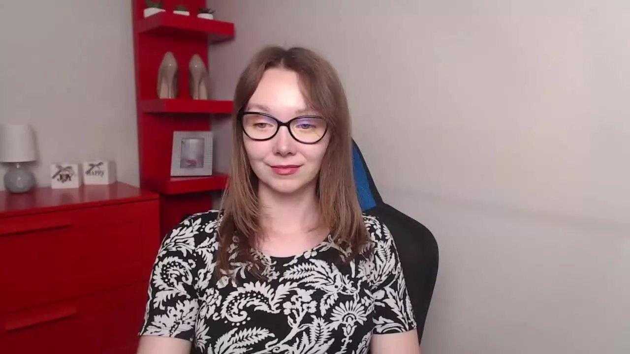 Offline ZOEcute on Streamray