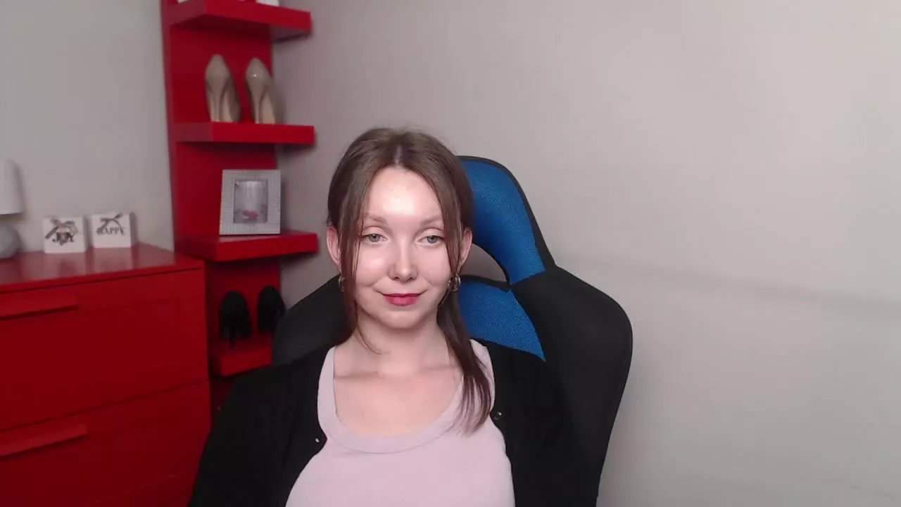 Offline ZOEcute on Streamray