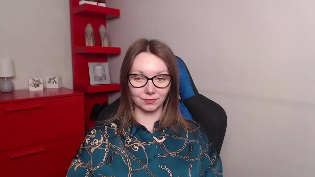 Offline ZOEcute on Streamray