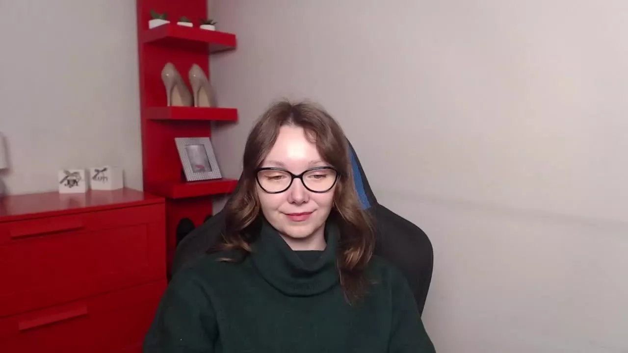 Offline ZOEcute on Streamray