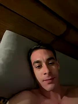 Freechat 18k_boss on StripChat