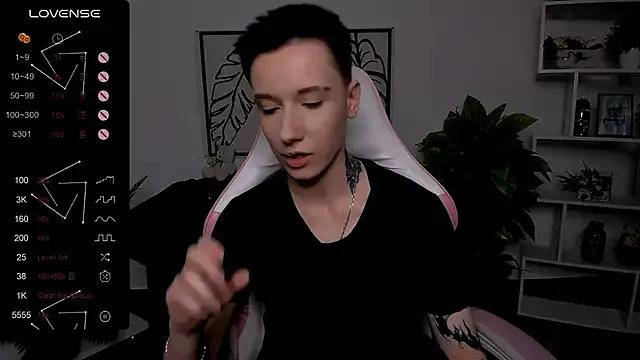 _Rein_ramm on StripChat