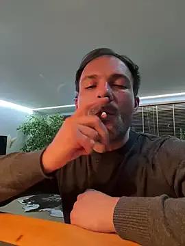 Adventurehotman on StripChat