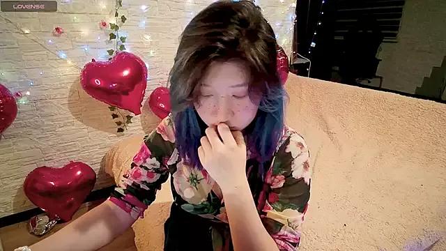 Akemilun on StripChat