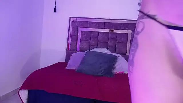 alejandrafitt on StripChat 