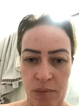 Freechat Alerquinasc on StripChat