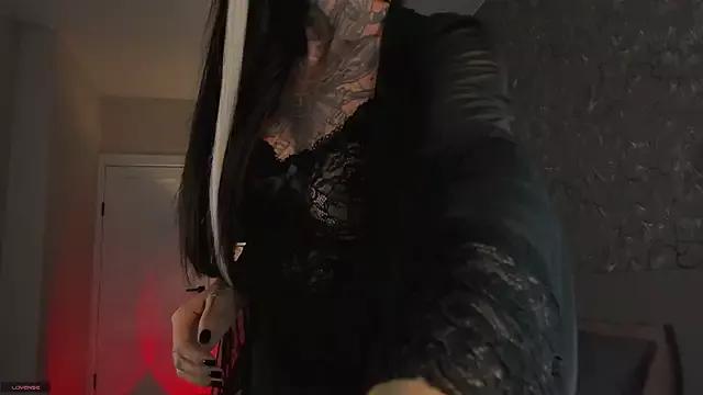 AlissaSexDoll on StripChat