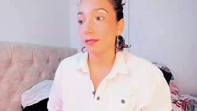 amber_demons2021 on StripChat