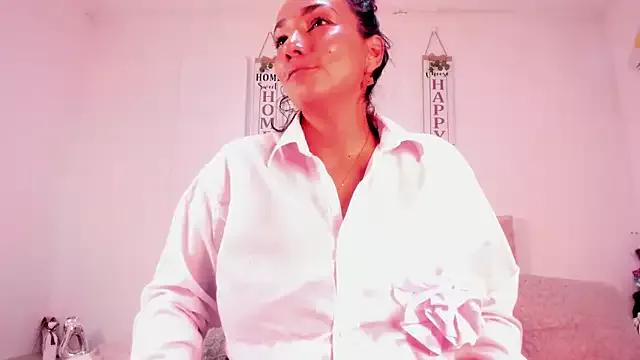 amber_demons2021 on StripChat