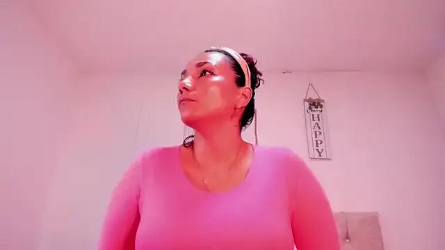 amber_demons2021 on StripChat