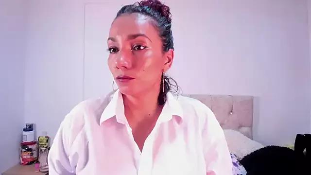 amber_demons2021 on StripChat